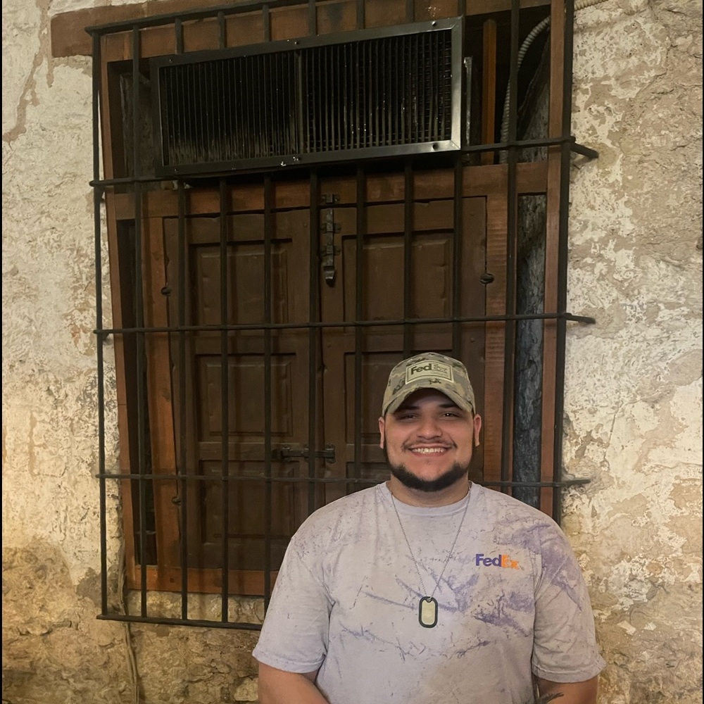 Meet your Posher, Wyatt